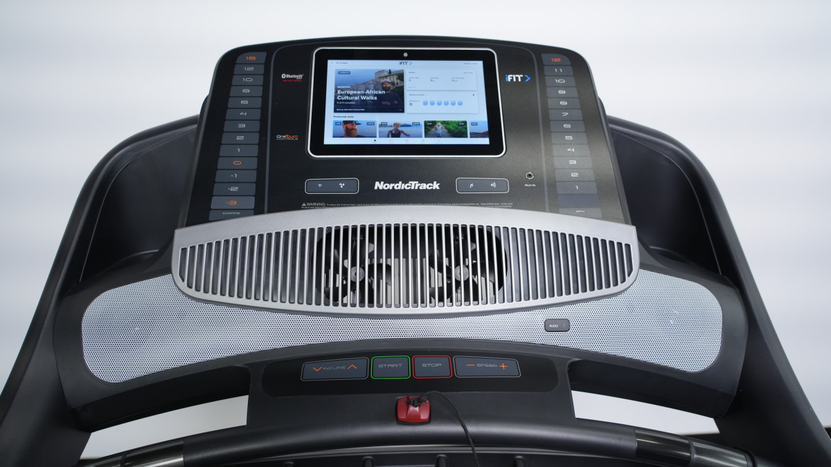 NordicTrack Commercial 1750